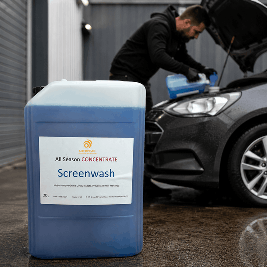 20L concentrated screenwash beside a car being topped up with windscreen washer fluid. Professional all-season screenwash for car maintenance, vehicle valeting, detailing, fleet maintenance and clear windscreen visibility.